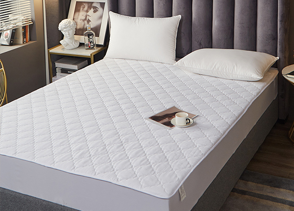 Наматрасник